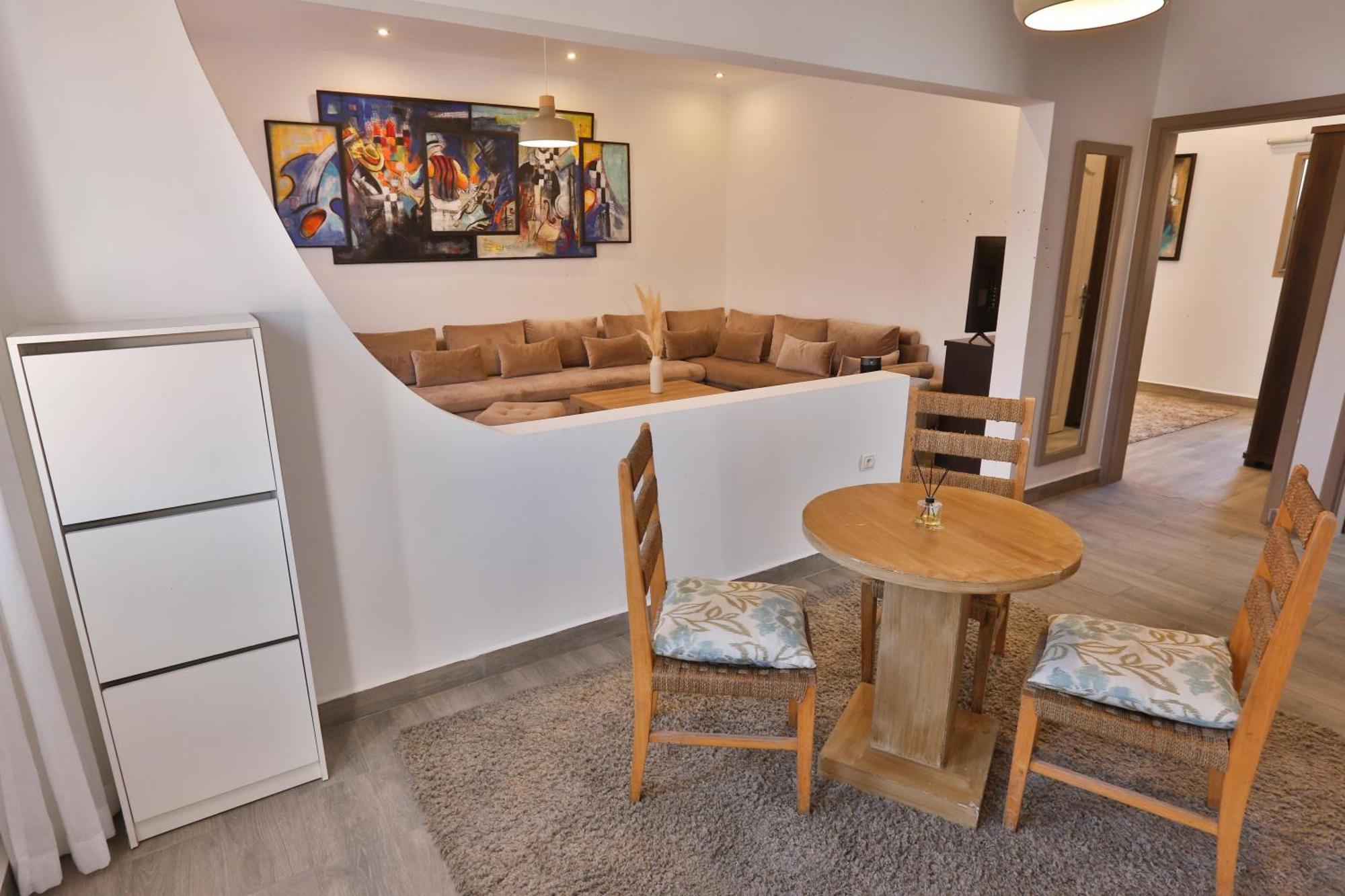 My Home In 에사우이라 외부 사진